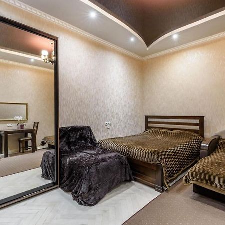 Apartments Stepana Bandery Lviv Kültér fotó